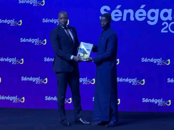 📍Le gouvernement sénégalais a présenté aujourd’hui son document de politique nationale de développement intitulé “Sénégal 2050”.