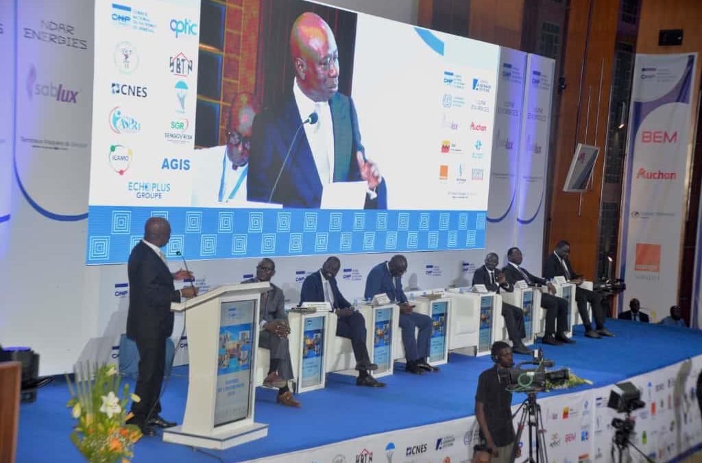 ASSISES DE L’ENTREPRISECEREMONIE OFFICIELLE D’OUVERTUREJEUDI 16 OCTOBRE KING FAHD PALACE