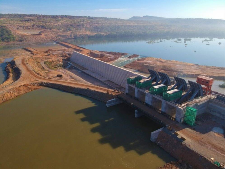 L’OMVS étrenne une nouvelle centrale hydroélectrique à Gouina (Mali)