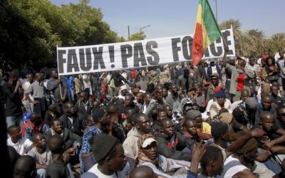 SÉNÉGAL : LA RÉVOLUTION À L’ÉPREUVE DU POUVOIRLa scène politique sénégalaise traverse aujourd’hui une période d’intense effervescence.