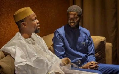 Diomaye Faye-Ousmane SonkoDuel au sommet, silence sur le quotidien