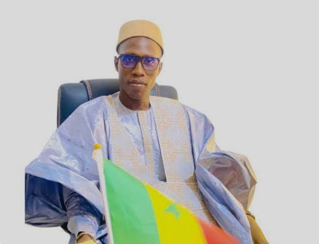 Analyse Contextuelle de la Santé Financière du Sénégal : Comprendre la Signification d’un « Spread » à 1 077 points de base.