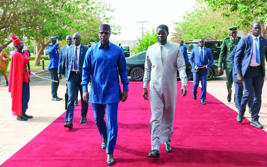 QUAND SONKO MOY DIOMAYE TEND VERS DIOMAYE « MOINS » SONKO PAR LE PROF ABOU KANE