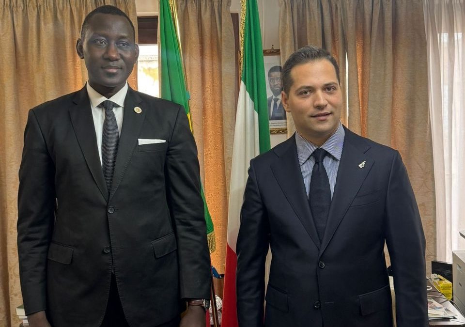 DIPLOMATIE ÉCONOMIQUE – L&rsquo;axe Dakar-Rome : Vers un nouveau paradigme de coopération stratégique.À l’heure où la géopolitique mondiale impose une redéfinition des alliances stratégiques, la diplomatie économique s&rsquo;affirme plus que jamais comme le levier principal de la souveraineté nationale et du développement endogène.