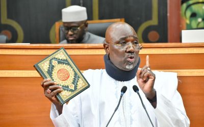 Bonsoir,Levée immunité parlementaire Farba Ngom- Jurisprudence Moussa Tine:Le 16 février 2025, justement avec feu Georges Déthié Diop devant le Grand Jury de la #RFM, je soulevais les griefs contre la levée de l&rsquo;immunité parlementaire de l&rsquo;honorable député Farba Ngom. Exactement un an aujourd&rsquo;hui. Double coïncidence, l&rsquo;une véritablement malheureuse avec le décès du grand journaliste qui a été un ami et un frère.