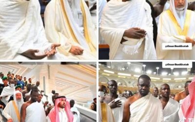 📌Le Premier ministre de la République du Sénégal, Ousmane Sonko, a accompli aujourd’hui les rites de la Omra à la Mosquée Al-Harâm