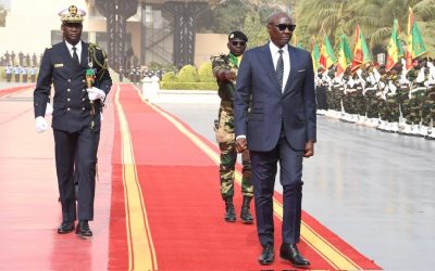 LE VICE AMIRAL D’ESCADRE OUMAR WADE OFFICIELLEMENT INSTALLÉ AU POSTE DE CHEF D’ÉTAT-MAJOR GÉNÉRAL DES ARMÉES.La cérémonie s’est tenue ce matin au camp DialDiop sous la présidence du Ministre des Forces armées.