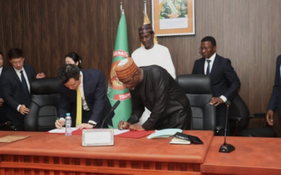 N𝐢𝐠𝐞𝐫 : 𝐥𝐚 𝐂𝐡𝐢𝐧𝐞 𝐫𝐞𝐥𝐚𝐧𝐜𝐞 𝐬𝐨𝐧 𝐨𝐟𝐟𝐞𝐧𝐬𝐢𝐯𝐞 𝐩𝐞́𝐭𝐫𝐨𝐥𝐢𝐞̀𝐫𝐞 𝐚𝐯𝐞𝐜 𝟏 𝐦𝐢𝐥𝐥𝐢𝐚𝐫𝐝 𝐔𝐒𝐃 :